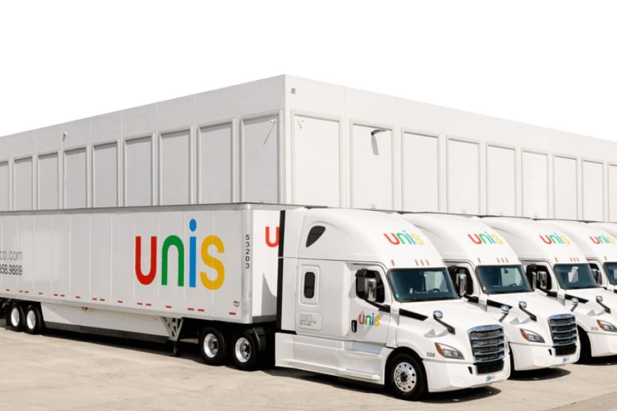 Unis trucks