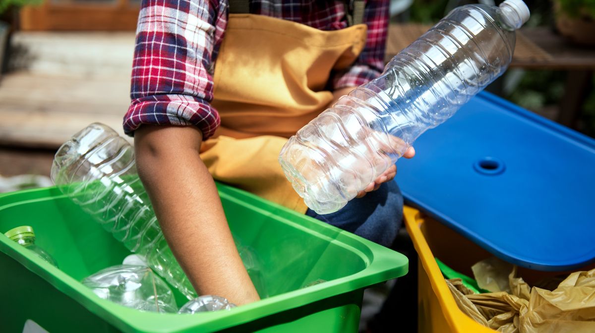 plastic bottle recycling