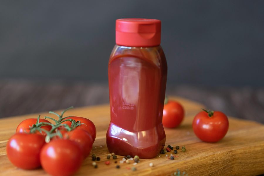 Ketchup in plastic squeeze bottle