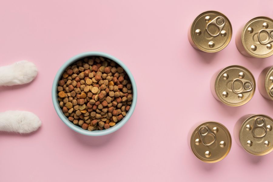 cat food packaging tin cans