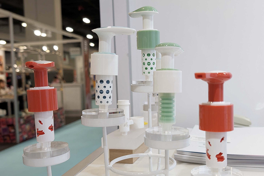 mono-material dispensing closures seen at Cosmoprof 2025