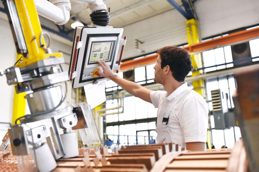 sourcing manager testing materials
